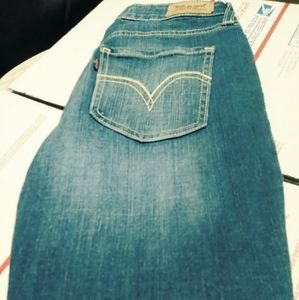 🎋LEVI'S VINTAGE DESIGNER JEANS 👖👕S.F. CAL,SIZE 5,💝A NICE GIFT. 🛍